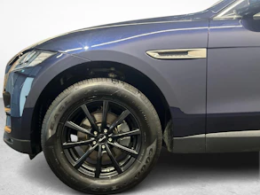 https://vehicle.imgix.net/4319656/e90b0060-8f44-4323-83bd-b00d32dd787f.jpg