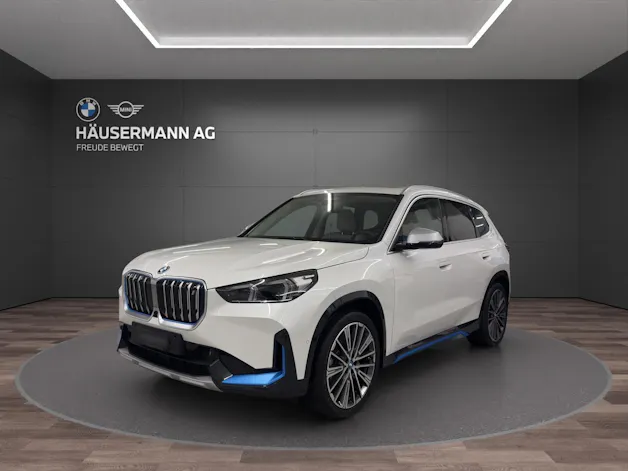BMW iX1 30 xDrive XLINE