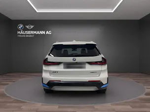 BMW iX1 30 xDrive XLINE