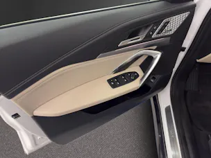 BMW iX1 30 xDrive XLINE