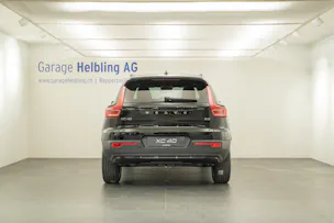 Volvo XC40 2.0 B3 MH Plus Dark
