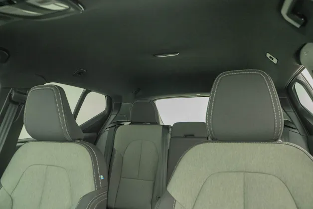 Volvo XC40 2.0 B3 MH Plus Dark