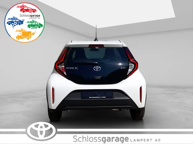 Toyota Aygo X 1.5 VVT-i HSD Comfort