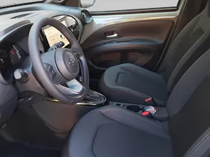 Toyota Aygo X 1.5 VVT-i HSD Style