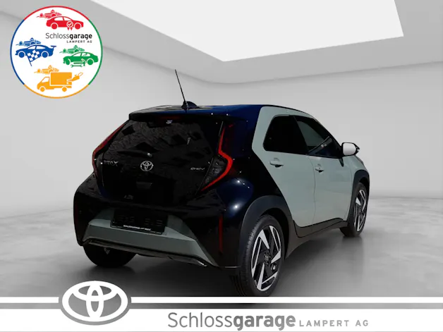 Toyota Aygo X 1.5 VVT-i HSD Style