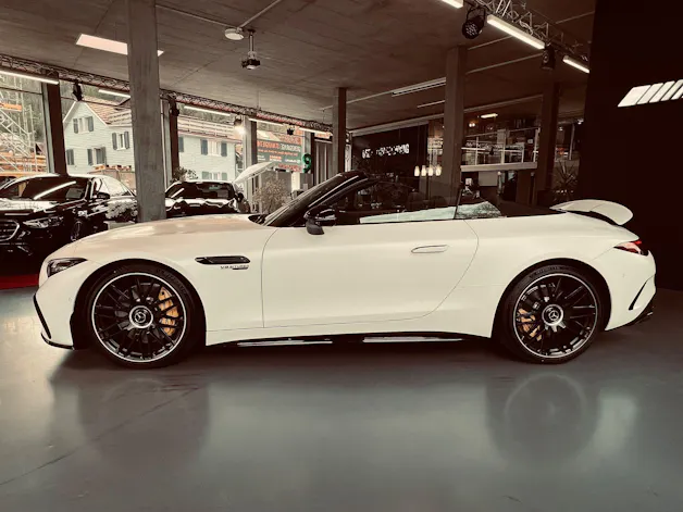 Mercedes-Benz AMG SL 63 4M Speedshift MCT