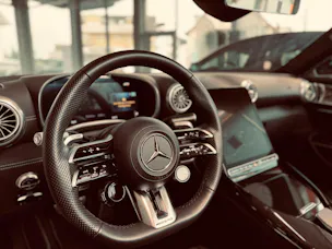 Mercedes-Benz AMG SL 63 4M Speedshift MCT
