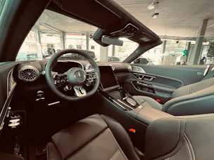 Mercedes-Benz AMG SL 63 4M Speedshift MCT