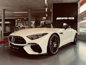 Mercedes-Benz AMG SL 63 4M Speedshift MCT