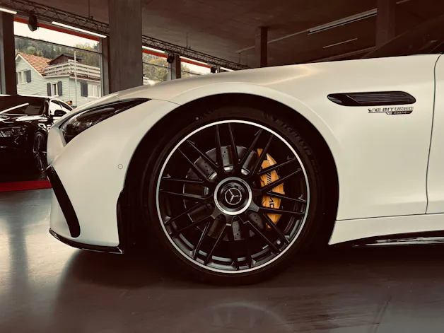 Mercedes-Benz AMG SL 63 4M Speedshift MCT