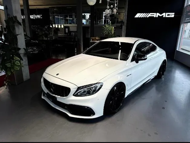 Mercedes-Benz C 63 AMG Speedshift