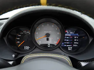 Porsche 718 Spyder RS