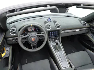 Porsche 718 Spyder RS