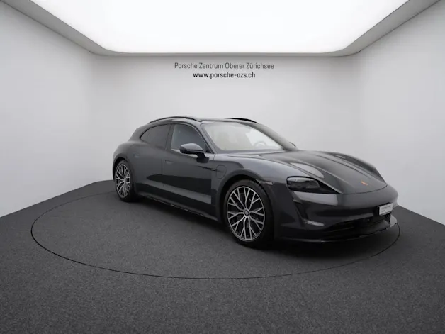 Porsche Taycan 4 Cross Turismo