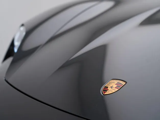 Porsche Taycan 4 Cross Turismo