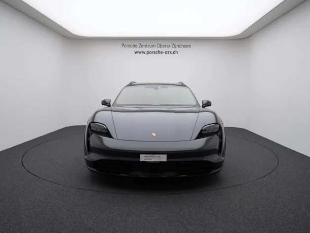 Porsche Taycan 4 Cross Turismo