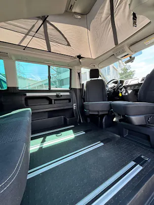 VW T6 California 2.0 TDI Beach 4Motion DSG