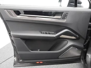 Porsche Cayenne Turbo E-Hybrid Coupé