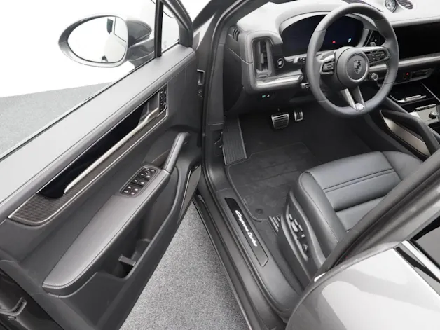 Porsche Cayenne Turbo E-Hybrid Coupé