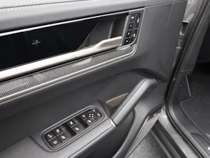 Porsche Cayenne Turbo E-Hybrid Coupé