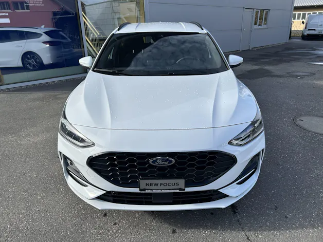 Ford Focus 1.0 MHEV ST-Line Automat