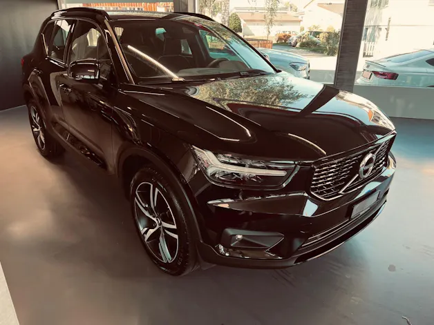 Volvo XC40 D4 AWD R-Design Geartronic