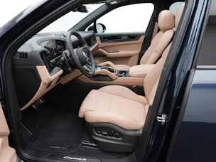 Porsche Cayenne S E-Hybrid Black Edition