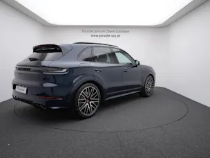 Porsche Cayenne S E-Hybrid Black Edition