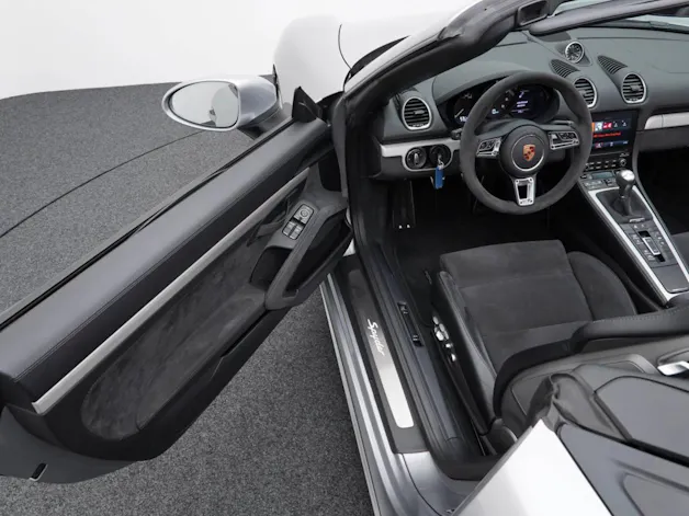 Porsche 718 Spyder
