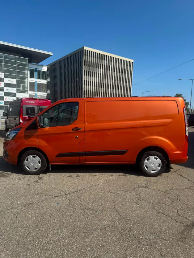 FORD Transit Custom Van 300 L1H1 Ambiente