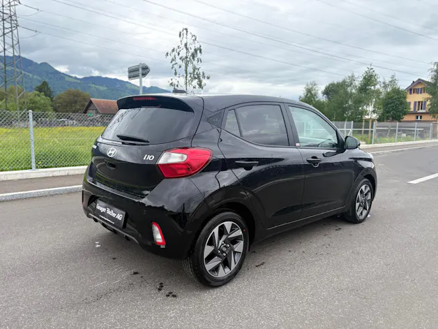 Hyundai i10 1.2 Amplia Aut.