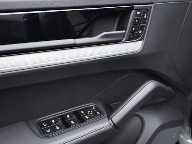 Porsche Cayenne S E-Hybrid Coupé