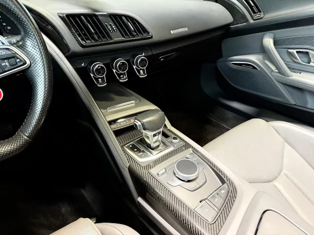 Audi R8 Spyder 5.2 S-Tronic Quattro