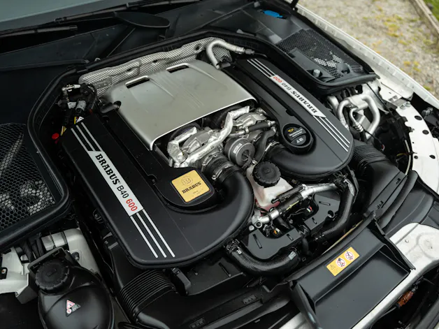 Mercedes-Benz C 63 S AMG BRABUS 9G-tronic