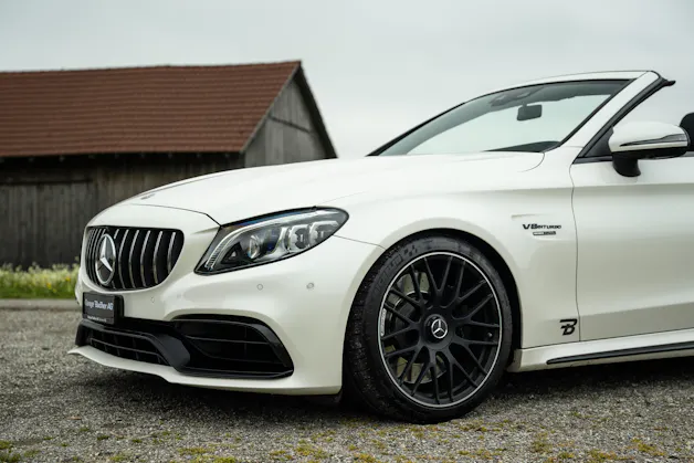 Mercedes-Benz C 63 S AMG BRABUS 9G-tronic