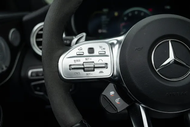 Mercedes-Benz C 63 S AMG BRABUS 9G-tronic