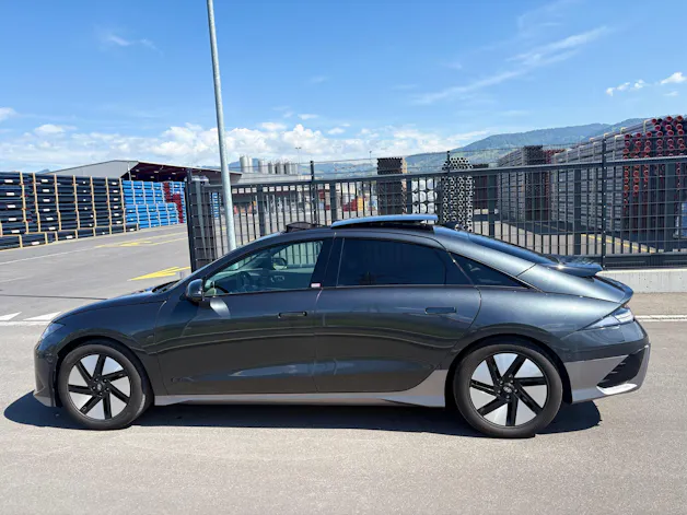 Hyundai Ioniq 6 77kWh Launch Edition 2WD