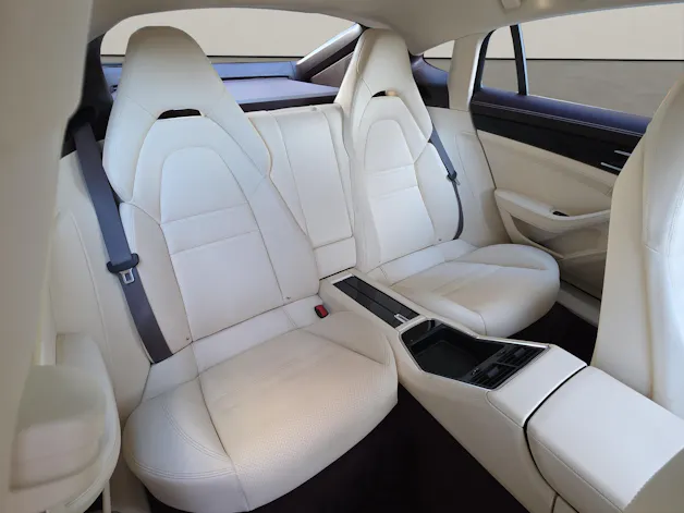 Porsche Panamera 4 E-Hybrid PDK