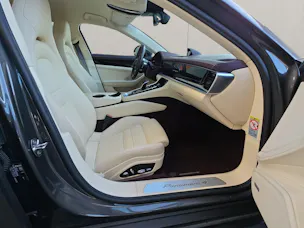 Porsche Panamera 4 E-Hybrid PDK