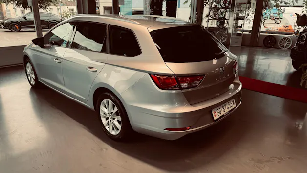 SEAT Leon ST 1.6 TDI CR Style DSG