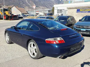 Porsche 911 Carrera 4