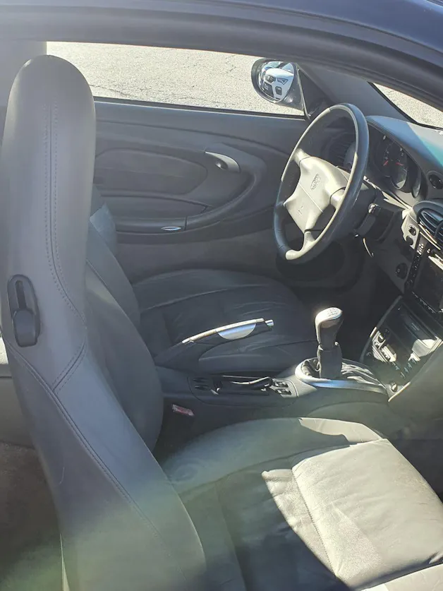 Porsche 911 Carrera 4