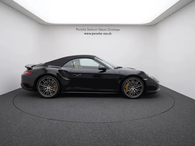 Porsche 911 Turbo S Cabriolet