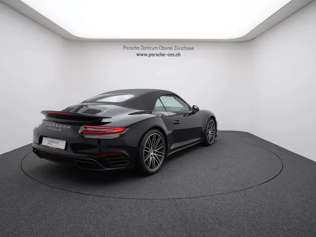 Porsche 911 Turbo S Cabriolet