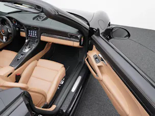 Porsche 911 Turbo S Cabriolet