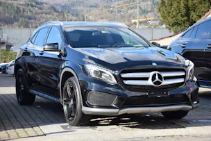 Mercedes-Benz GLA 200 AMG Line 7G-DCT