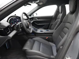 Porsche Taycan 4 Cross Turismo