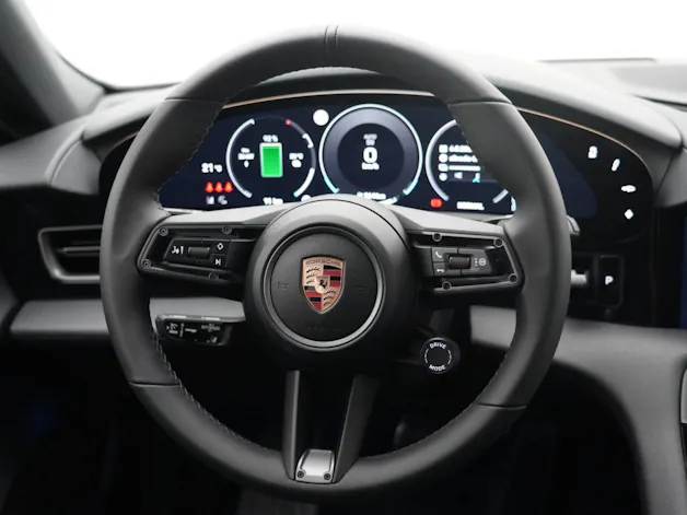 Porsche Taycan 4 Cross Turismo