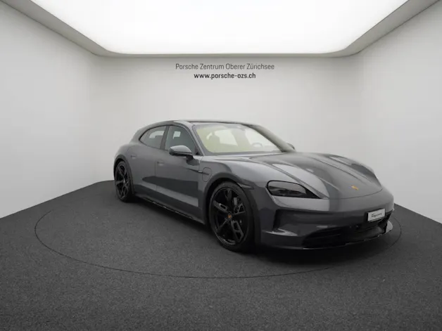Porsche Taycan 4 Cross Turismo
