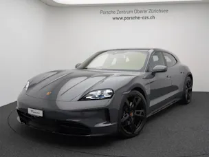 Porsche Taycan 4 Cross Turismo